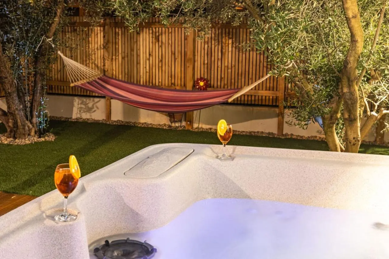 Apartman Diran Biograd Na Moru 0*,  Croatia