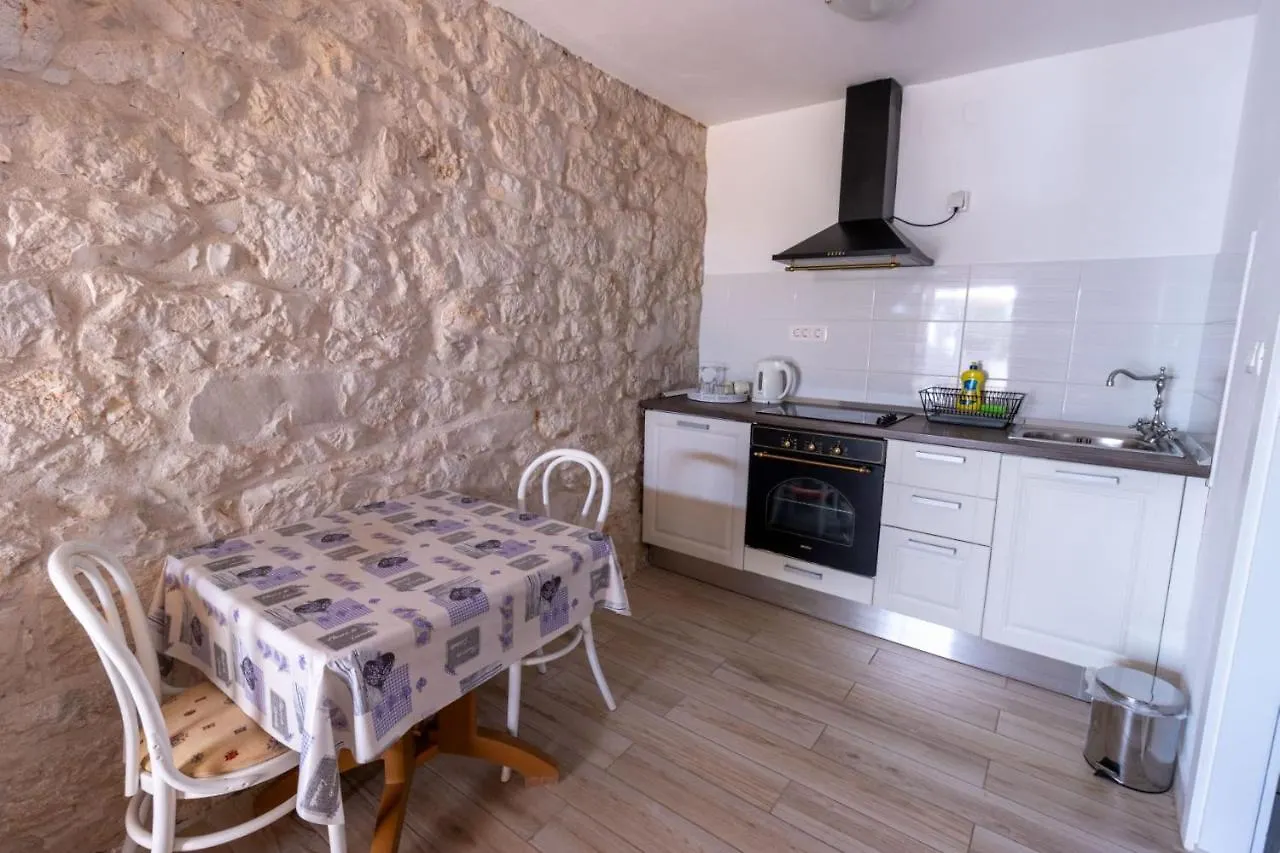 Apartman Diran Biograd Na Moru 0*,  Croatia